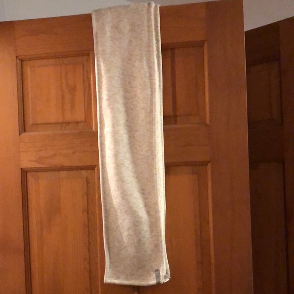 Calvin Klein fleece lined scarf neutral color - Picture 2 of 5